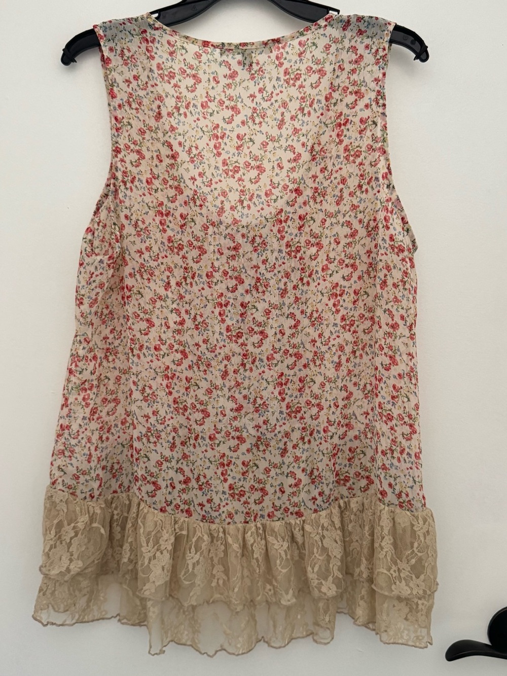 NY Collection Cream Floral Lace Tiered Camisole - Picture 2 of 8